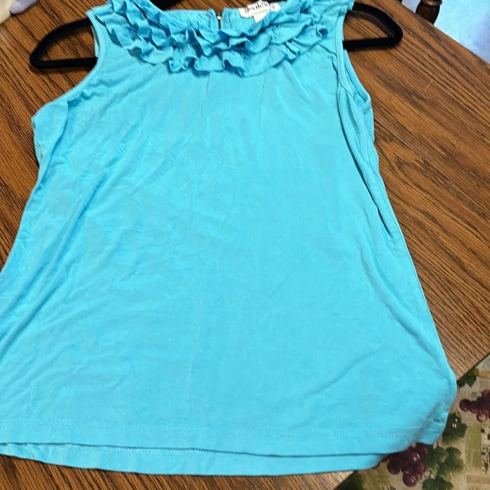 North Style Aqua Ruffle top - Picture 2 of 6